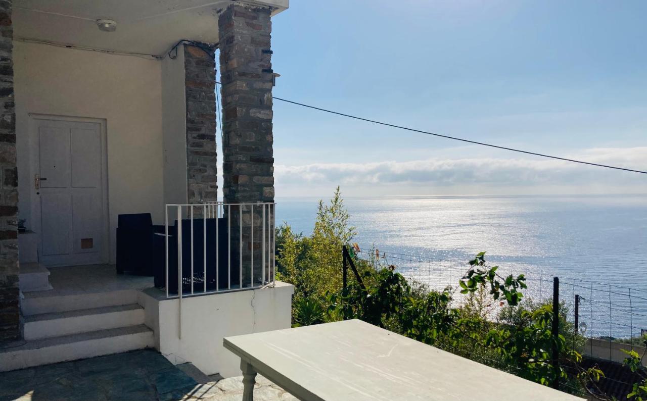 Maison Mediterraneo - Rez De Villa, Vue Imprenable Sur La Mer Pietranera Exteriör bild